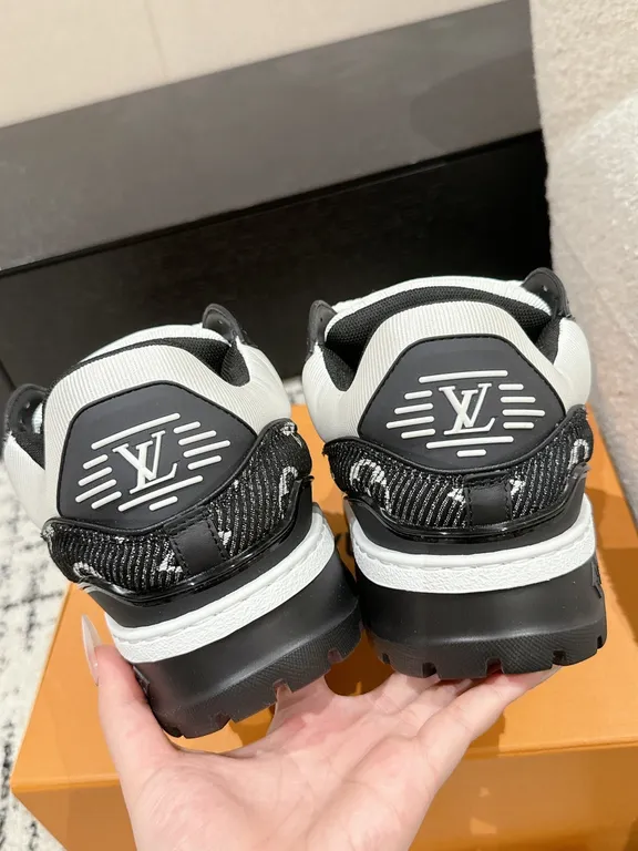 Louis Vuitton Shoe 